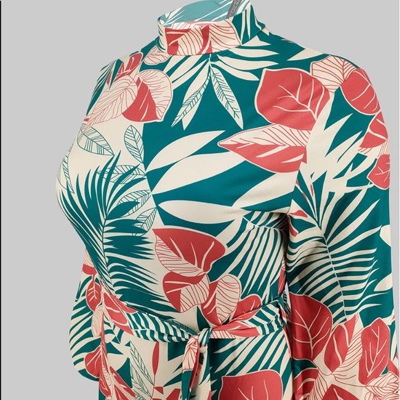 VACATION SEASON - Picture 7 of 7